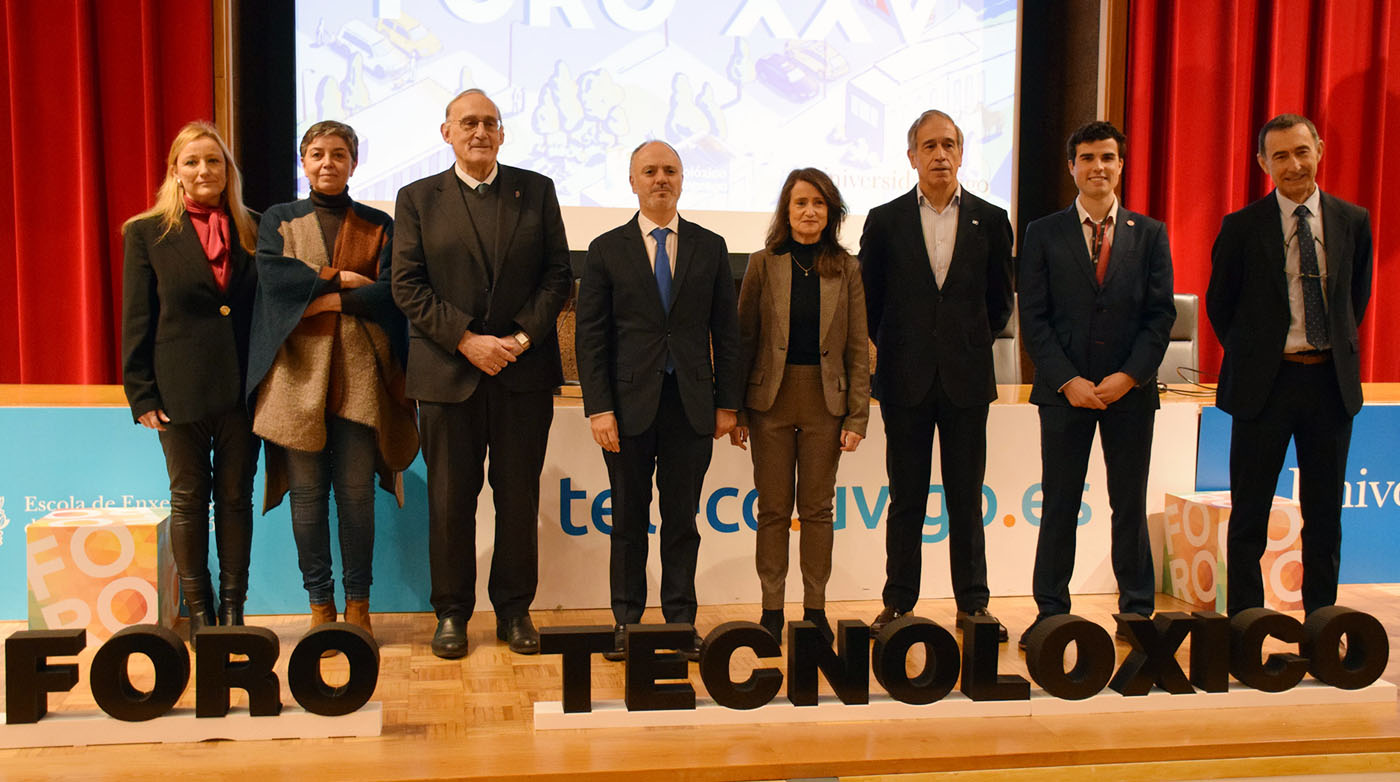 Foto de familia do XXV Foro Tecnolóxico de Emprego